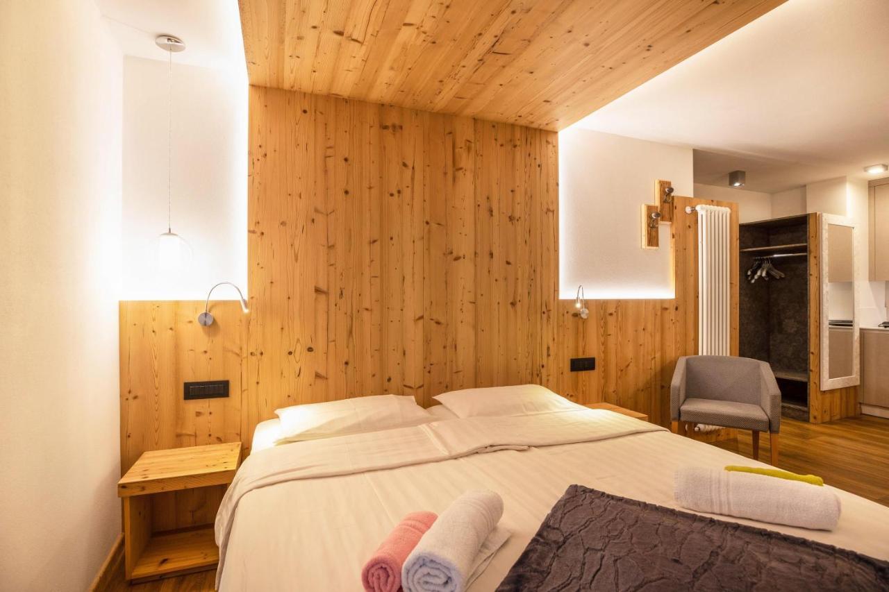 Chalet Osmar Suite 2 Campitello di Fassa Luaran gambar